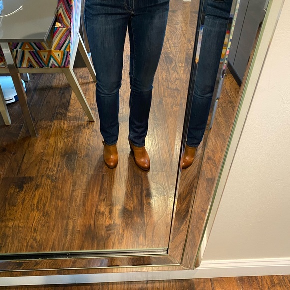 Gap real straight jeans. - Picture 3 of 3